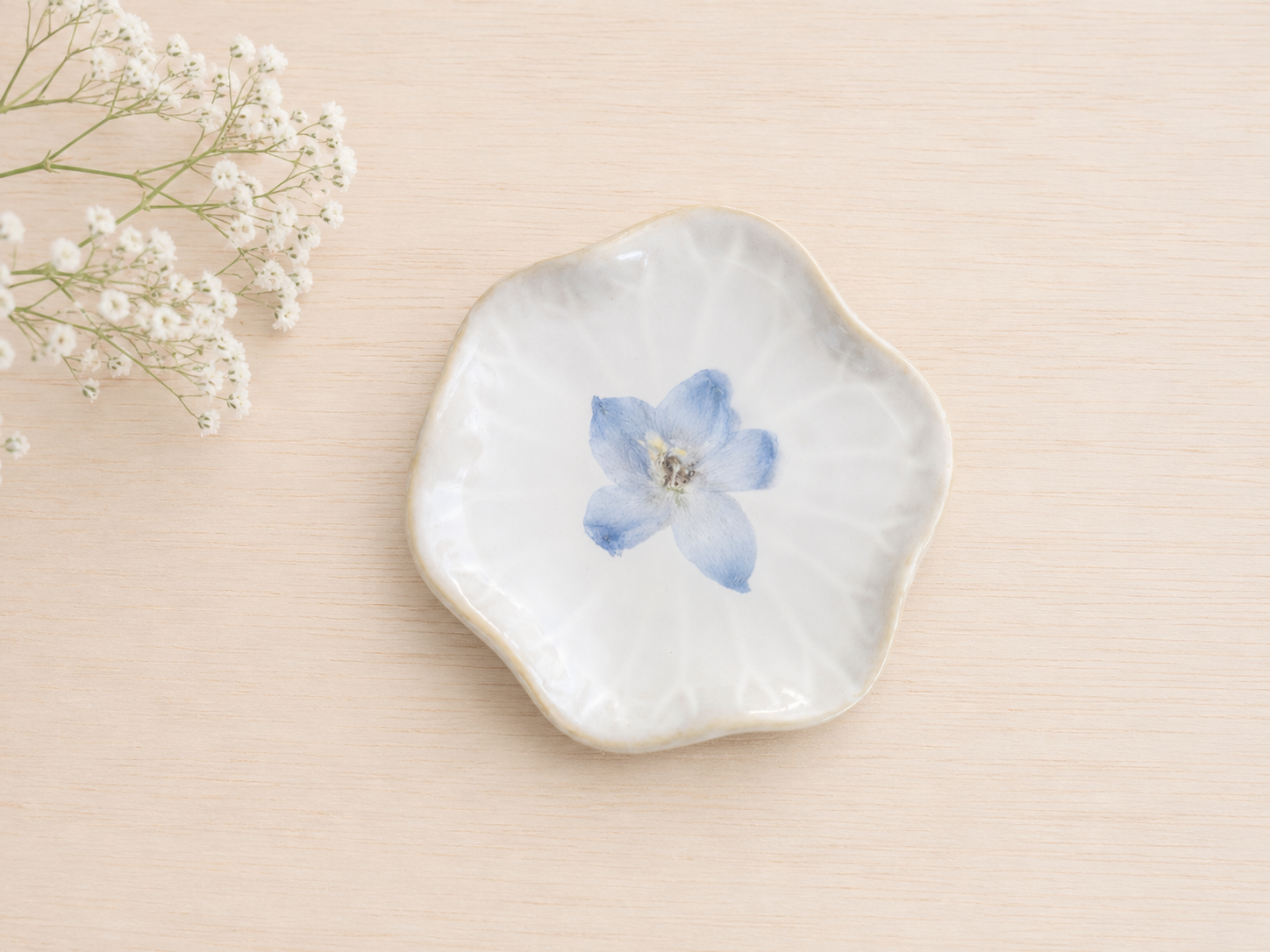 Resin/PorcelainTrinket dish